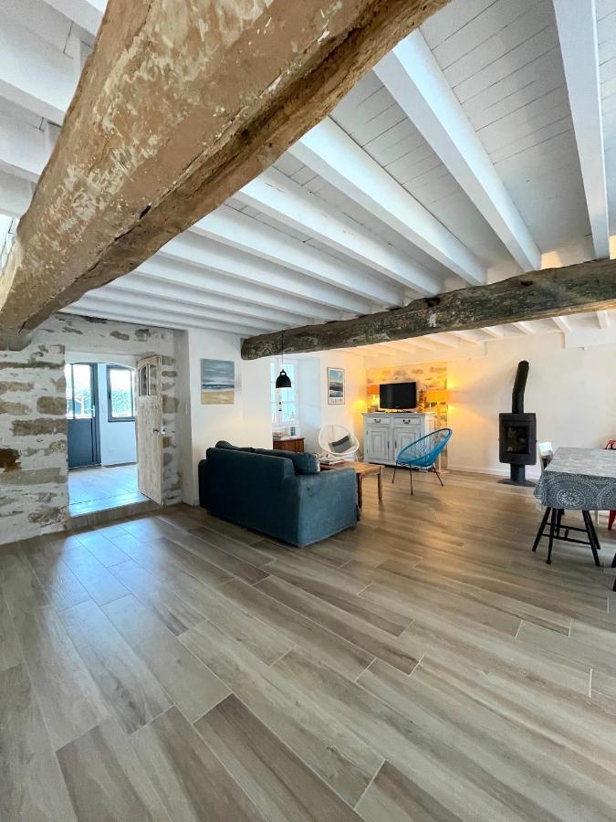 Maison Bord De ・la Cotiere・ *